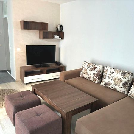 Family Hotel Regata Pomorie Buitenkant foto